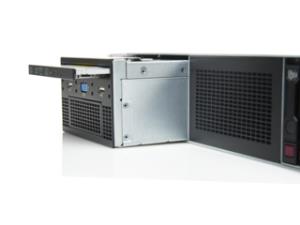 HPE Dl38X Gen10 Universal Media Bay Kit (826708-B21)